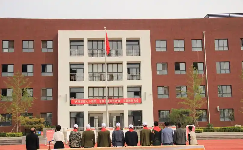 【富平县·莲湖学校】—"庆祝建国七十周年,老战士讲红色故事"主题