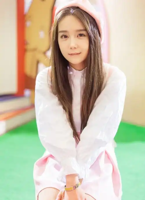 美少女小九私房照写真图片下载