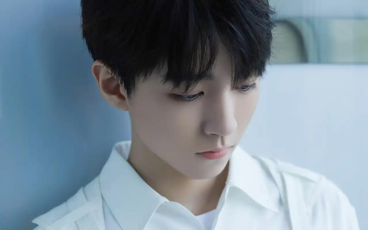 王俊凯由小琴编辑整理,是 明星图片中的原创作品,发表于2020-05-15