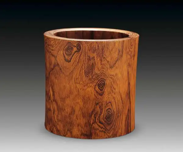 海南黄花梨笔筒