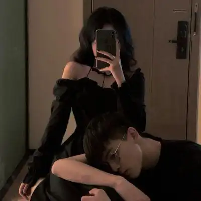 真人一人一半情侣头像_真人一人一张情头_第4页_qq头像_我要个性网