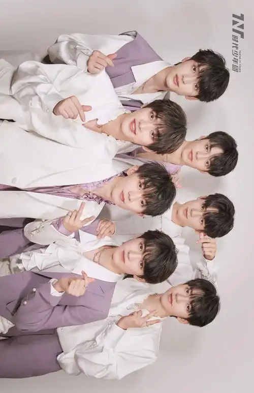 tnt时代少年团周边专辑应援双面覆膜小卡明信片明星周边