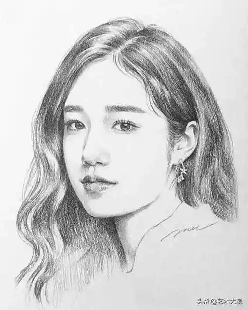 素描少女素描画入门画人物