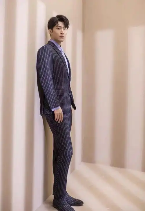 窦骁医界爆款男友精英新型魅力