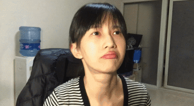 美女不开心撅嘴直视gif动图_动态图_表情包下载_soogif