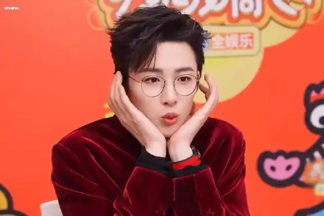 刘宇宁可爱的我要发疯!