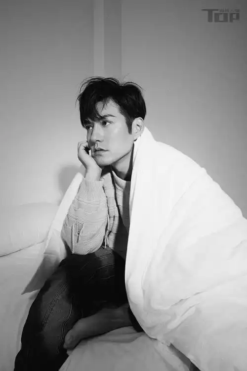 严屹宽遐想空间大片##tops时尚人物