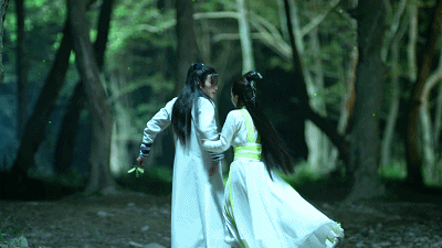 背影gif古风gif打闹gif