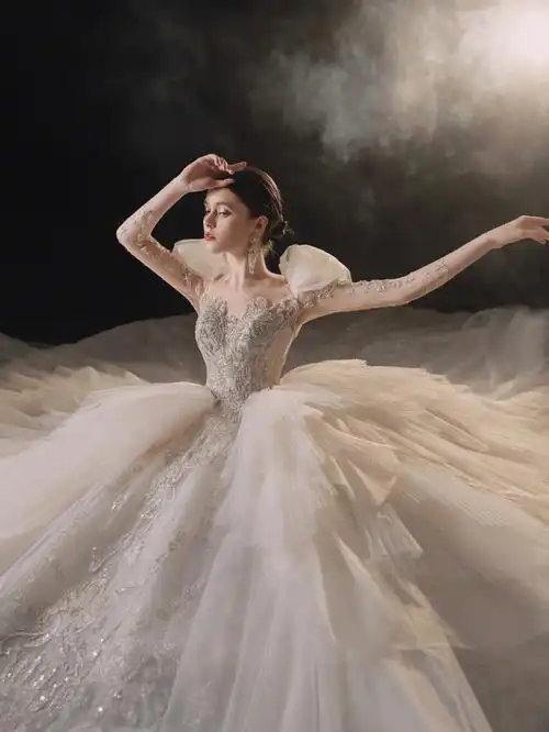 超气质婚纱69仙气十足