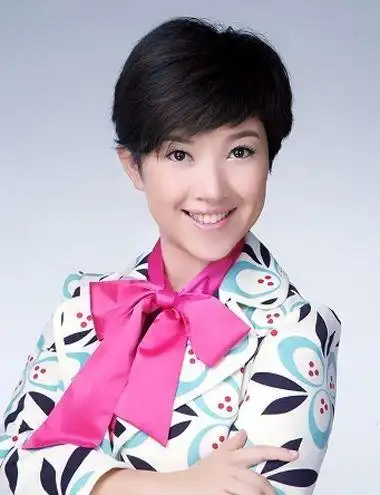 中年妇女蘑菇头发型蘑菇头短发发型图片