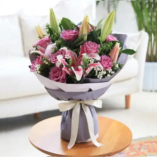 11朵紫玫瑰百合花束-送女朋友老婆妈妈女性长辈38妇女节女神节女王节