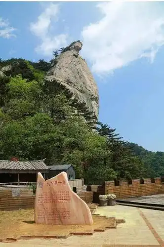 麻城龟峰山,那满山的红杜鹃就是人间的四月天啊