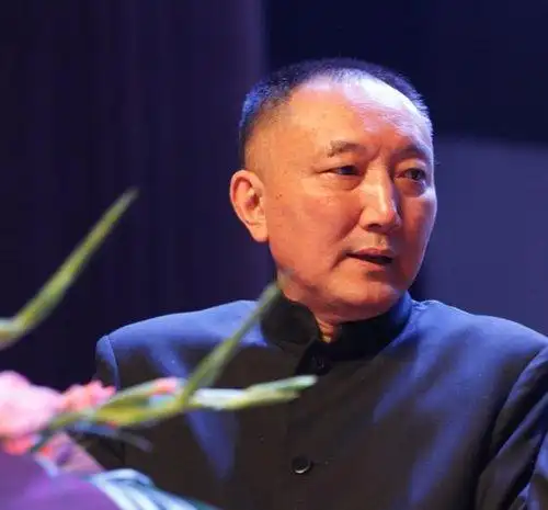 【图】韩三平背景资料揭秘 开启国产电影新辉煌