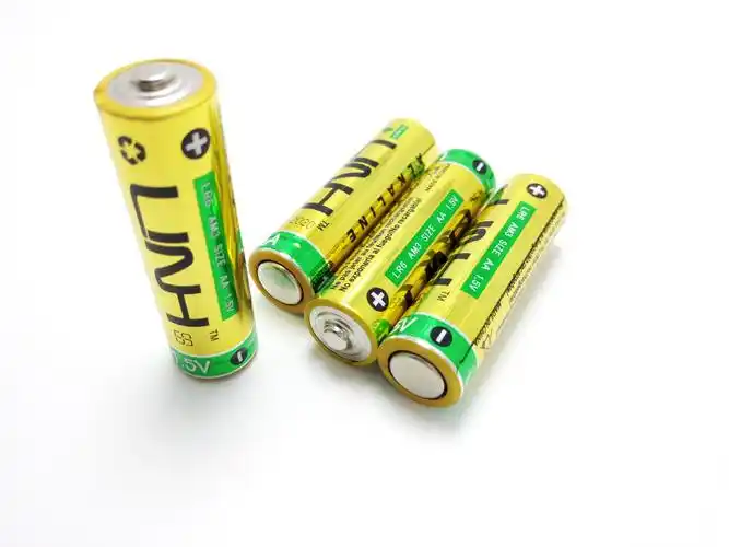 供应1.5v足容量5号电池 剃须刀必备5号干电池 aa锌锰碱性电池