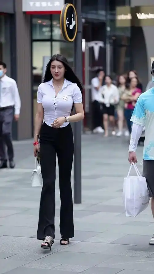 性感迷人的178刘太阳!