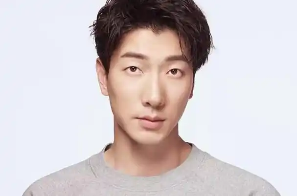 扒扒人气七天暴涨的80后男明星top10,你最爱谁?钱泳辰胡歌张翰