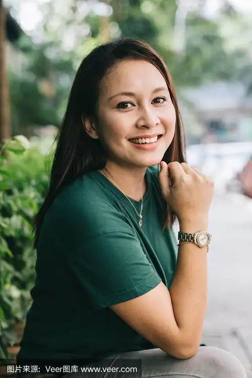 微笑的马来西亚女人