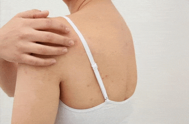 用它洗澡香腌入骨洗出透亮水光肌