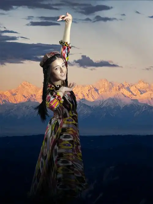 迪丽热巴·迪力木拉提