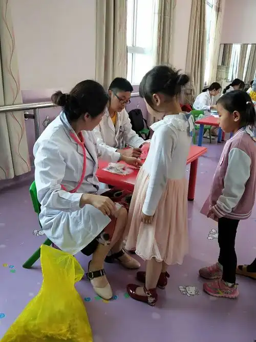 对我园幼儿进行健康体检