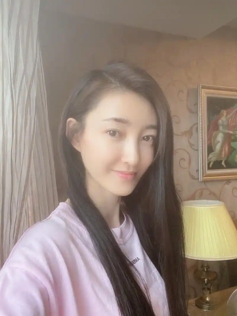 王丽坤素颜女神