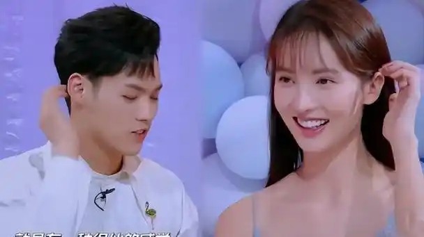 金晨12年前原来长这样!天庭饱满地阁方圆,和现在完全不像一个人