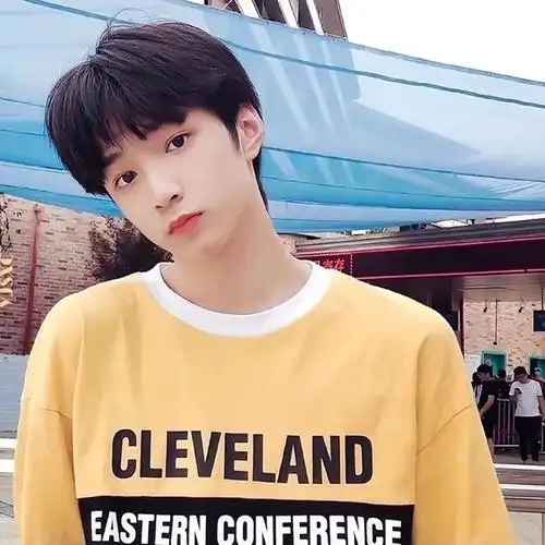 tnt刘耀文爱豆头像 - 知乎