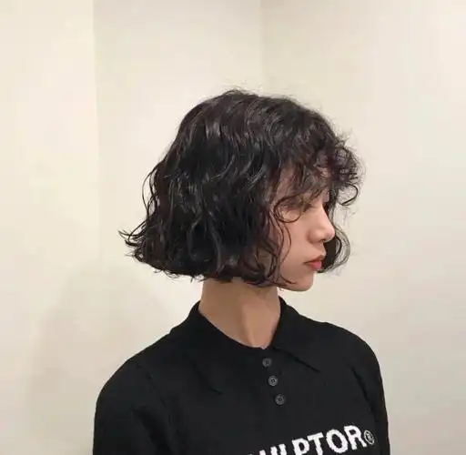 短发蛋蛋卷我真的吹爆太好看了