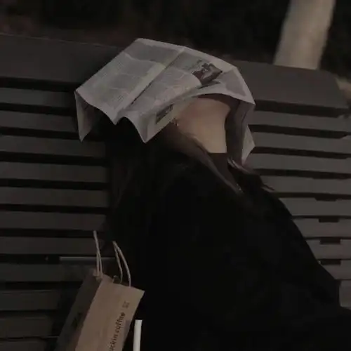 头像伤感暗黑系女生头像