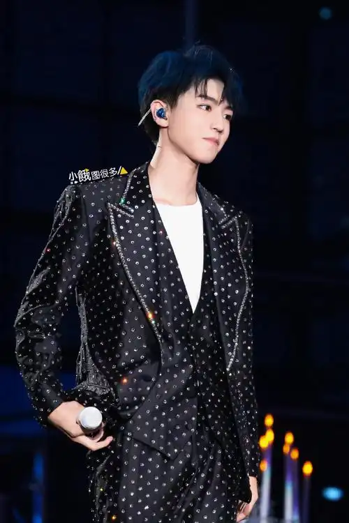 王俊凯超话20180922#王俊凯 古偶#补一组王俊凯高清旧图,听说有人想看