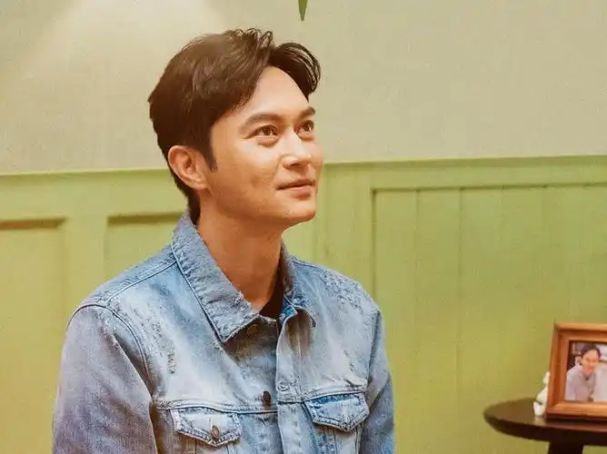 原创张智霖算是把大湾仔的夜玩明白了四大决定让这一期直接封神