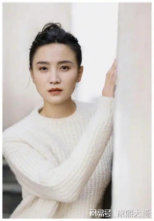 演员宋佳我没结婚不代表没伴侣婚姻不是女人唯一归宿