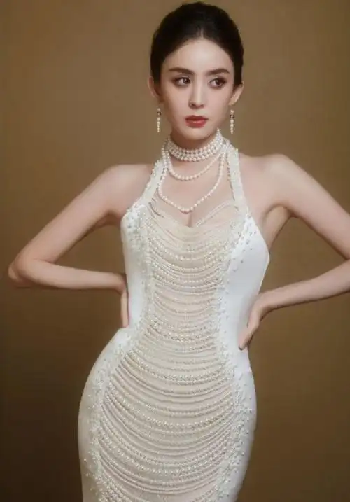 事实证明,一副好牌打得稀烂的古力娜扎,走上了另一条路|张翰|模特