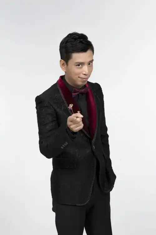 贾旭明领衔红壶相声社精品相声大会大年初六爆笑来袭