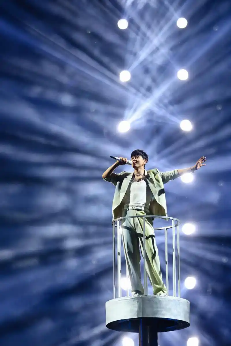 张杰 未·live-「曜·北斗」巡回演唱会郑州站第一场圆满成功!
