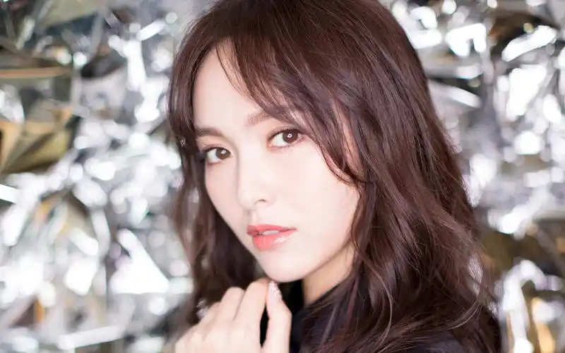 唐嫣性感写真高清桌面壁纸图片