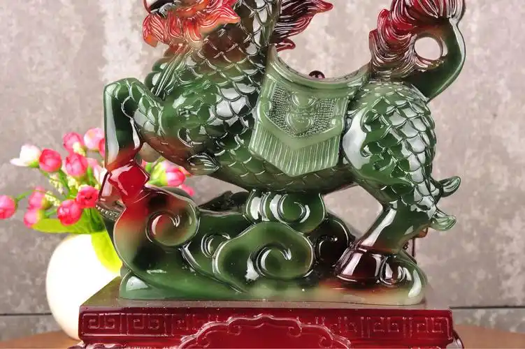 树脂仿玉麒麟工艺品创意摆件 招财如意辟邪镇宅麒麟批发
