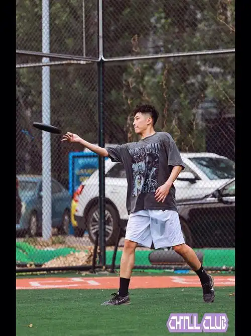 极限飞盘今天的快乐又是飞盘给的03