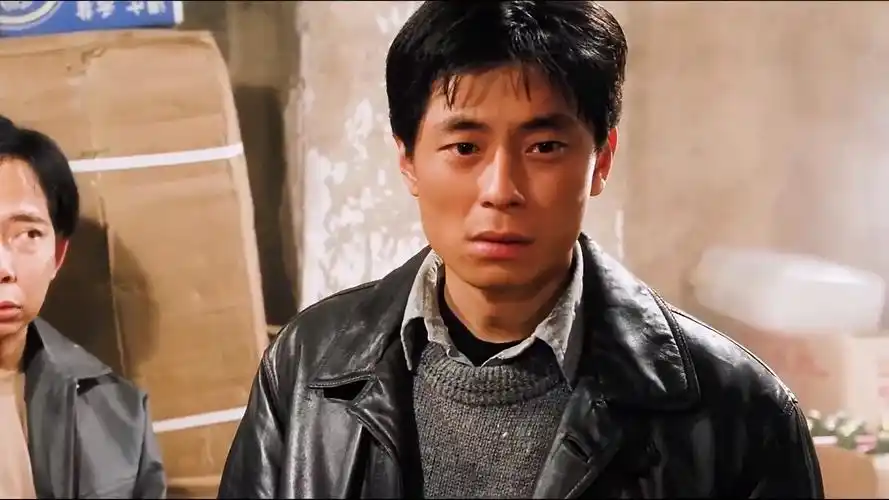 王杰和女儿的见面太虐心了看一次哭一次