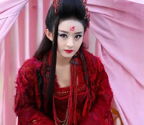 【图】花千骨成魔的相片曝光 烈焰红唇魔性大发