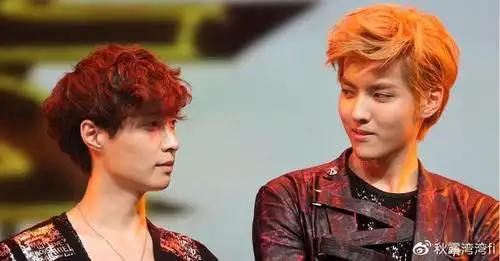 张艺兴叫吴亦凡名字后笑出了声一旁彭昱畅瞳孔地震反应太真实