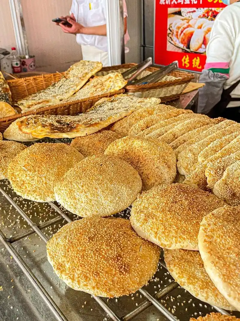 风雨无阻就为了吃西安这个芝麻肉烧饼