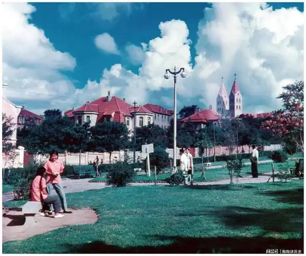 老照片1956年的青岛没想到60多年前的青岛竟然这么美