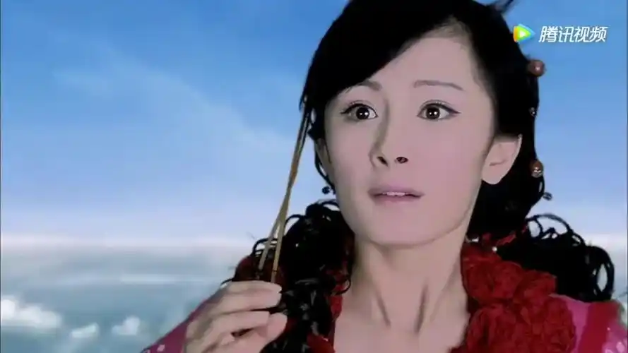 景天受到了雪见的刺激,功力大增,瞬间打败魔宗重楼