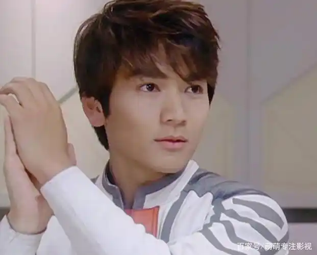 《迪迦奥特曼》中大古的扮演者是长野博.