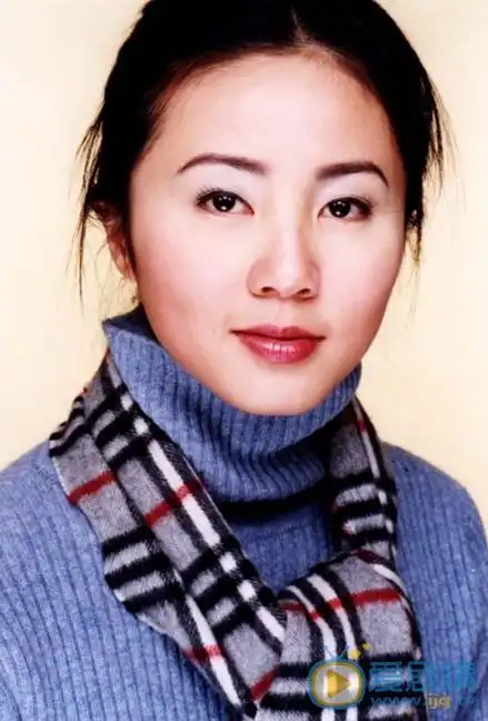 孙莉早期青涩照