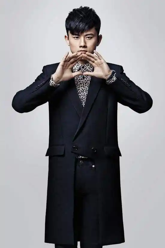 中国内地流行男歌手张杰