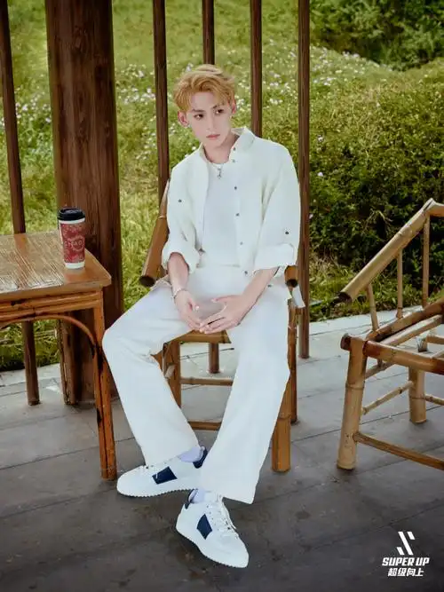 唐九洲超话以东方茶,会四川友,和@唐九洲于悠悠夏日