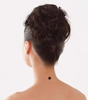 20,肩膀有痣:挑重担