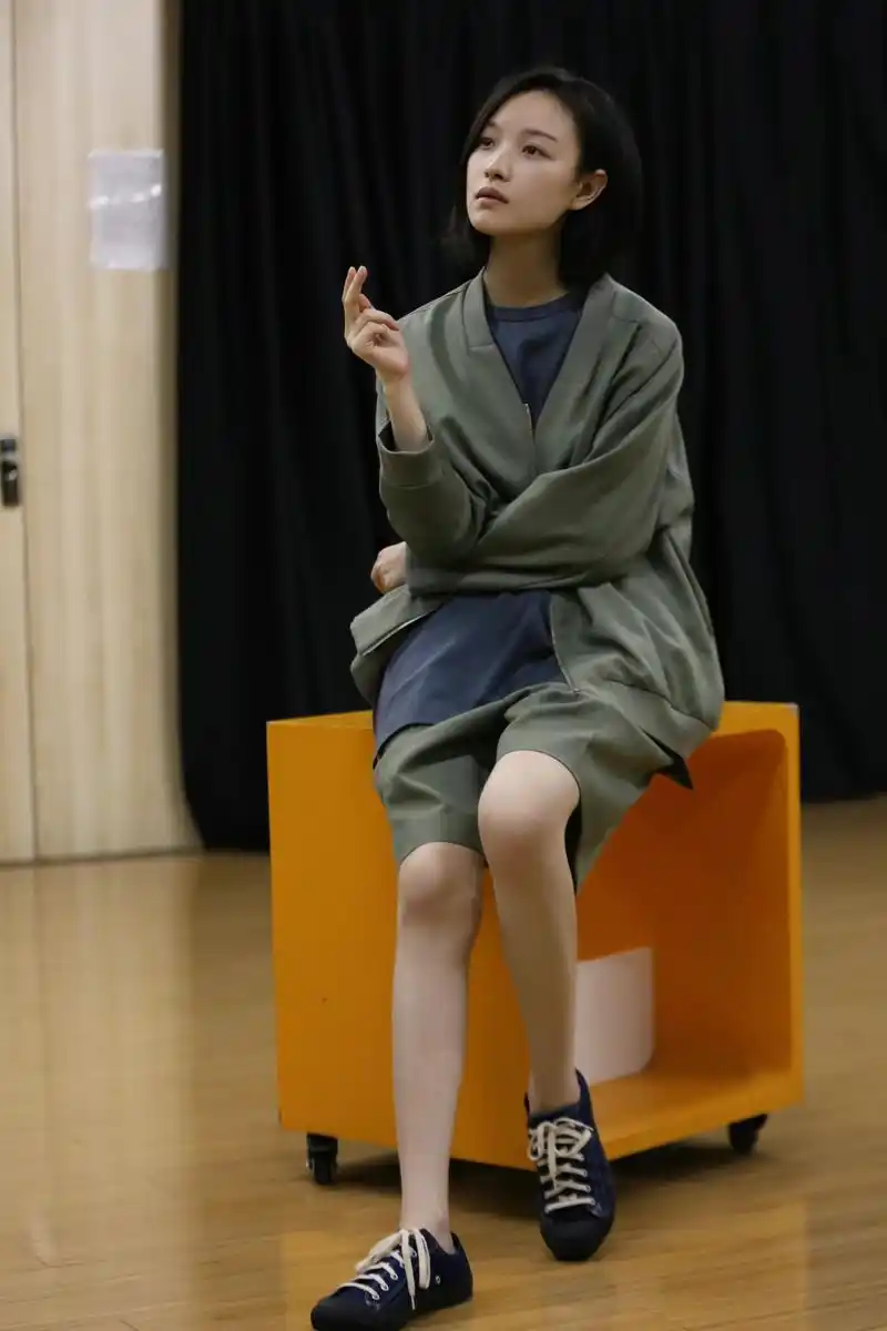 倪妮最新照片曝光,网友:气质出众!